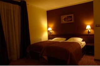 Отель Hotel Azalia & Spa Неполомице Двухместный номер с 1 кроватью или 2 отдельными кроватями-8